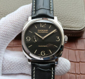 Panerai Radiomir PAM00572 VS Factory Black Strap Replica Watches - Luxury Replica